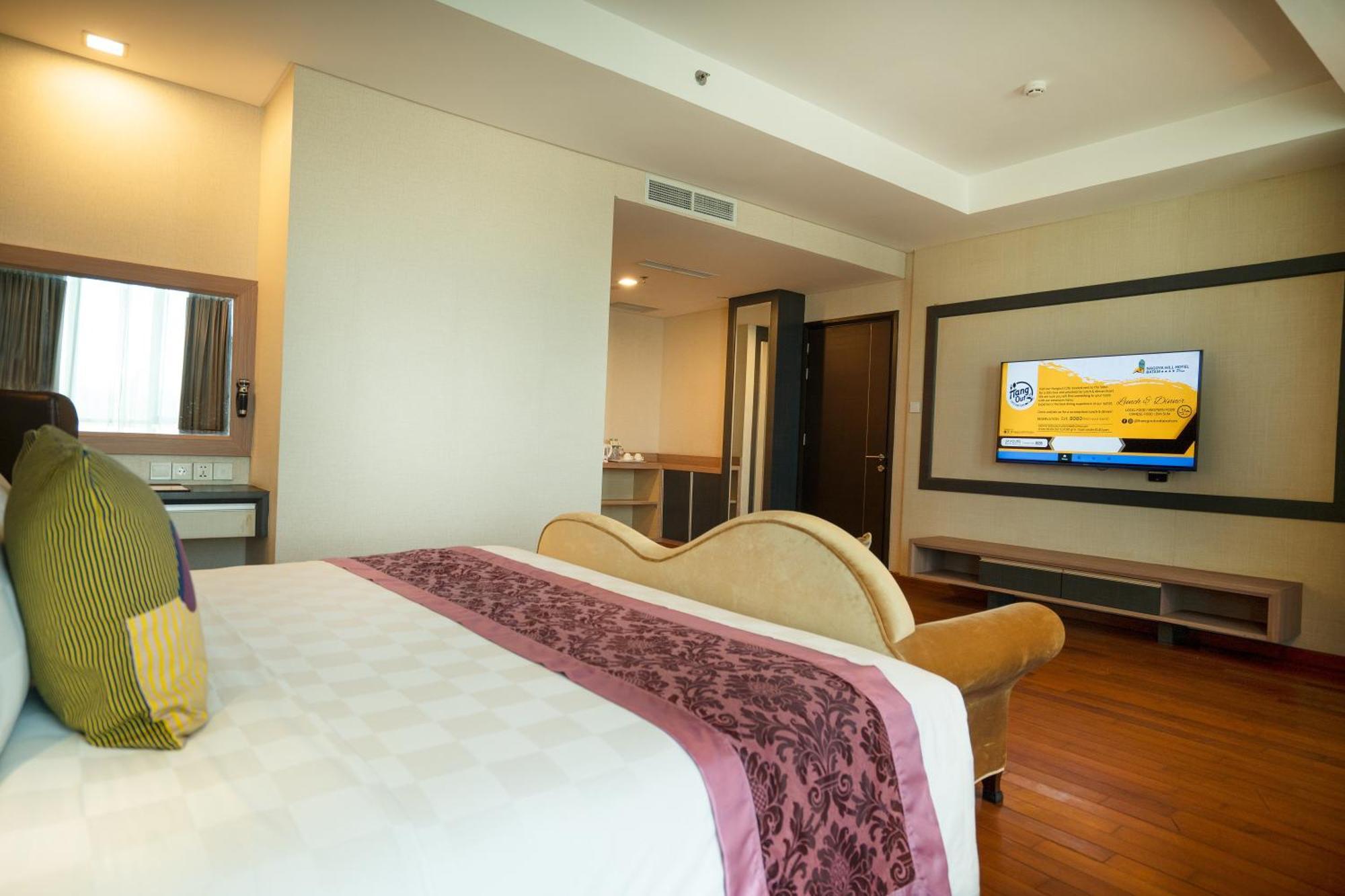 Nagoya Hill Hotel Batam Exterior photo